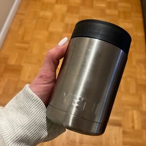 Yeti Can 12oz koozie